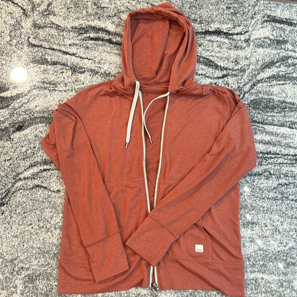 Halo performance hoodie
